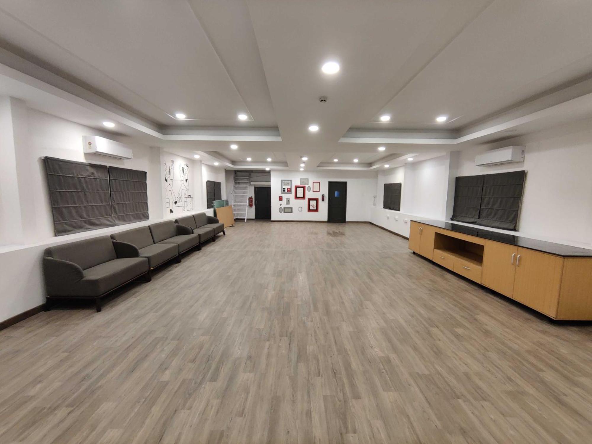 Super Townhouse Habitat New Town Rooms & Party Spaces Kolkata Eksteriør bilde
