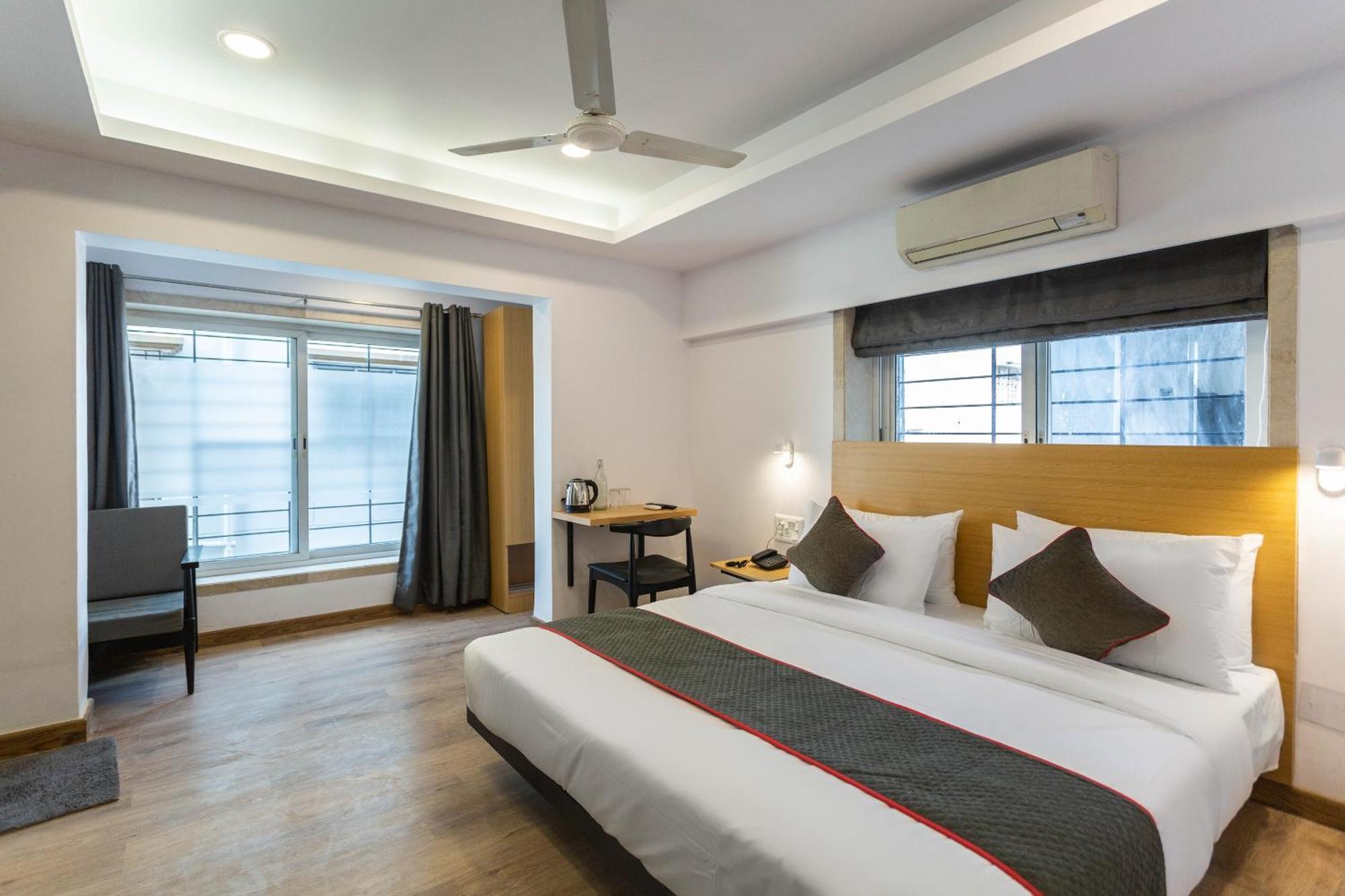 Super Townhouse Habitat New Town Rooms & Party Spaces Kolkata Eksteriør bilde